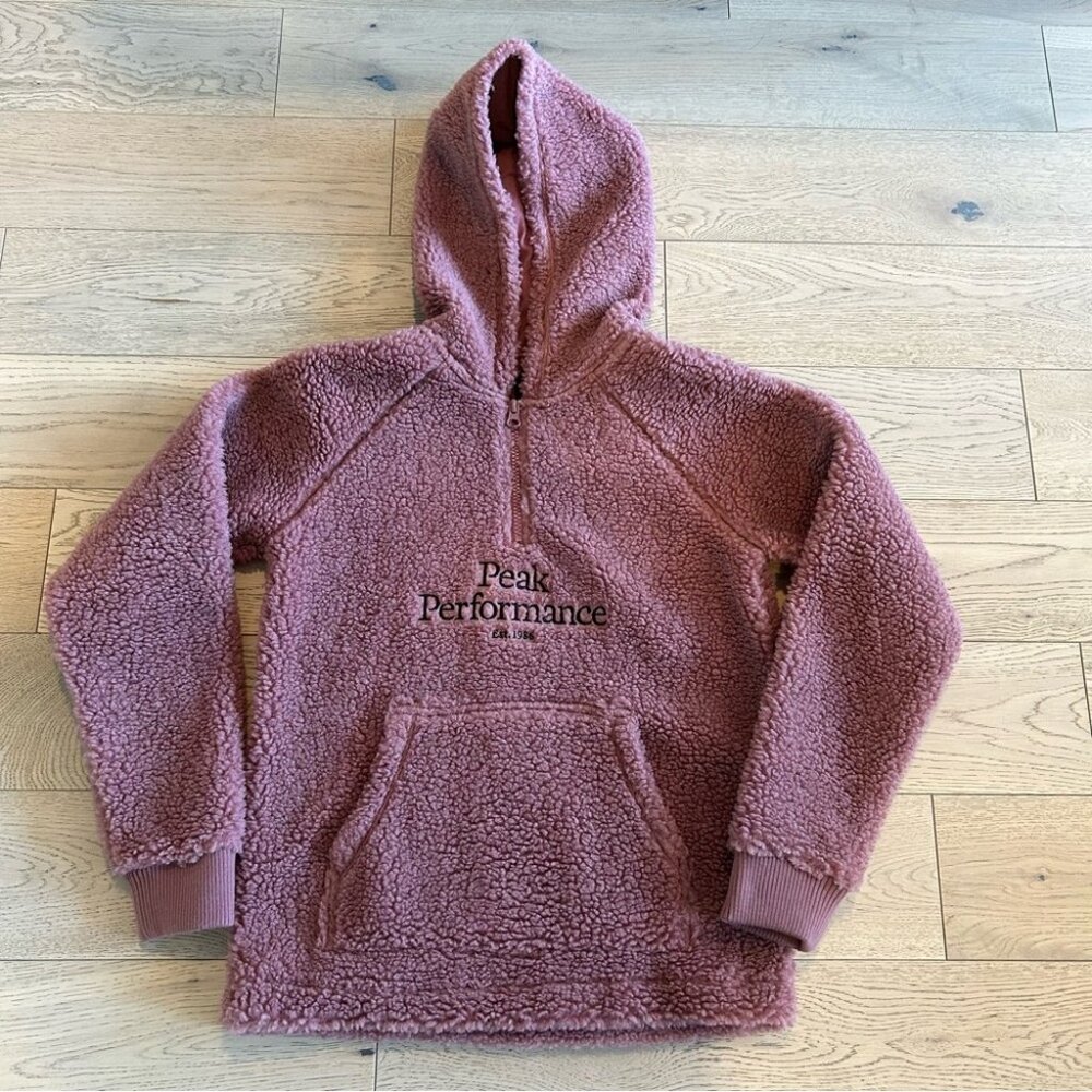 ✨4 for $60✨ Peak Performance Original Pile Half Zip Hoodie - Kids size 150